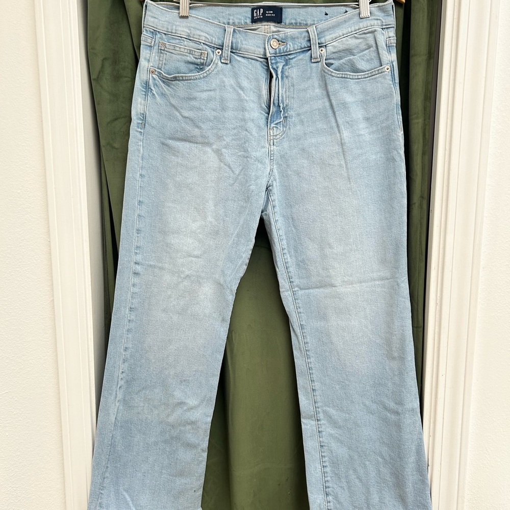 GAP Women's Kick Fit  Jeans